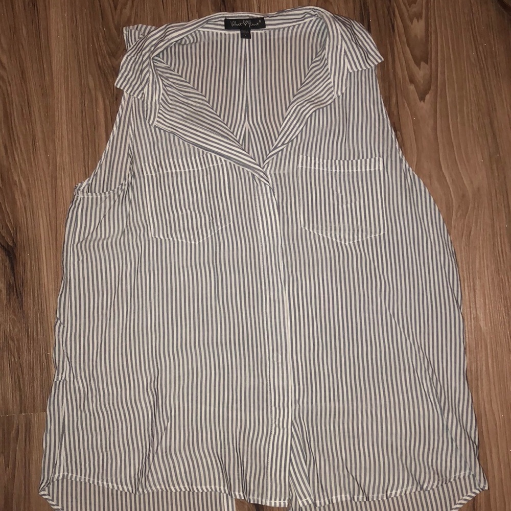 Whit and Grey Collared Blouse